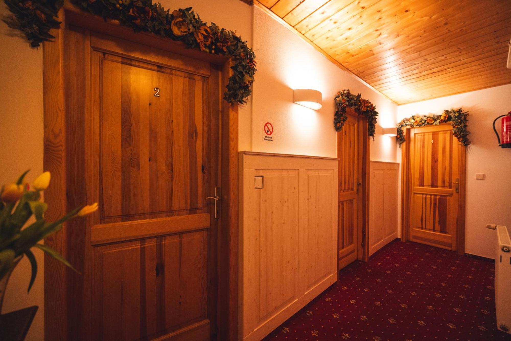 Penzion U Papousku Jindrichuv Hradec Exterior foto