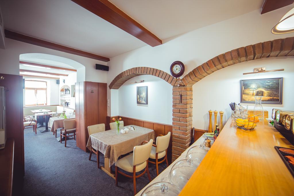 Penzion U Papousku Jindrichuv Hradec Exterior foto